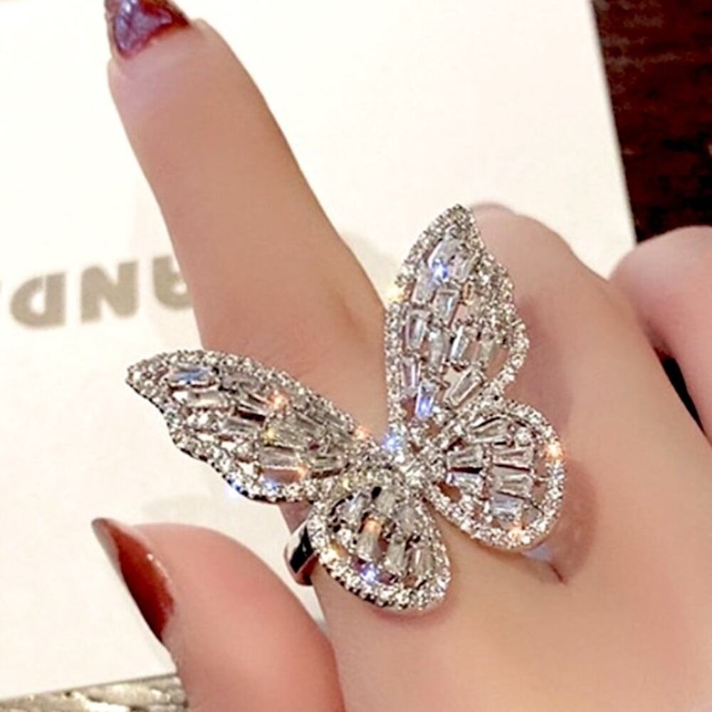 Huge 18K White Gold Butterfly Ring